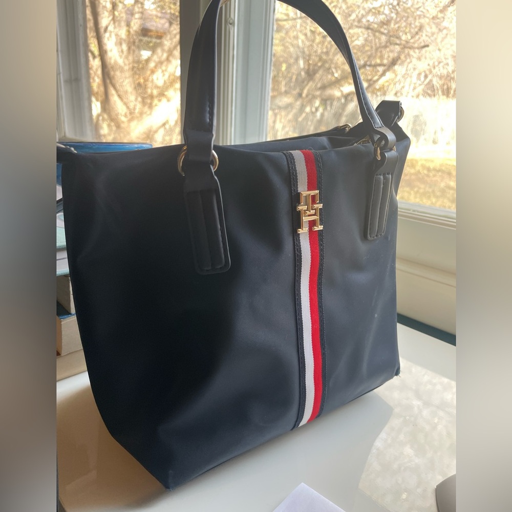 Tommy Navy blue Tote Bag with Red and White Stripe
